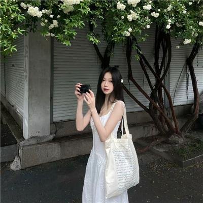 自由女爱